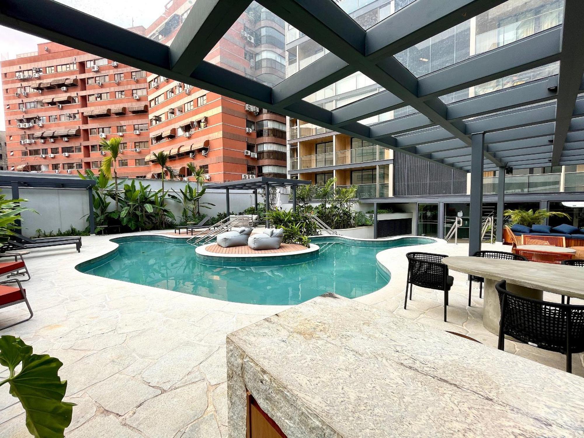 Leblon - Moderno Com Piscina E Academia. Apartamento