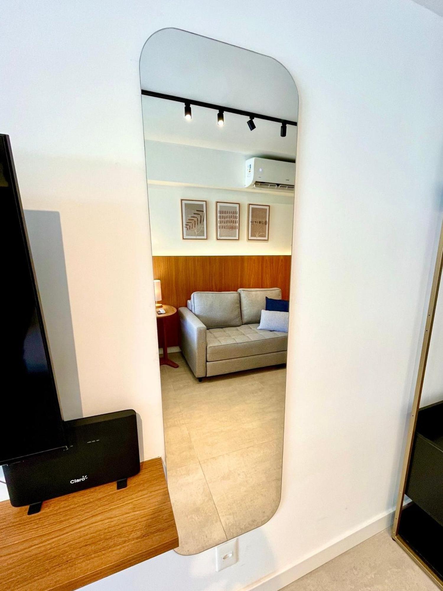 Apartamento Leblon - Moderno Com Piscina E Academia.