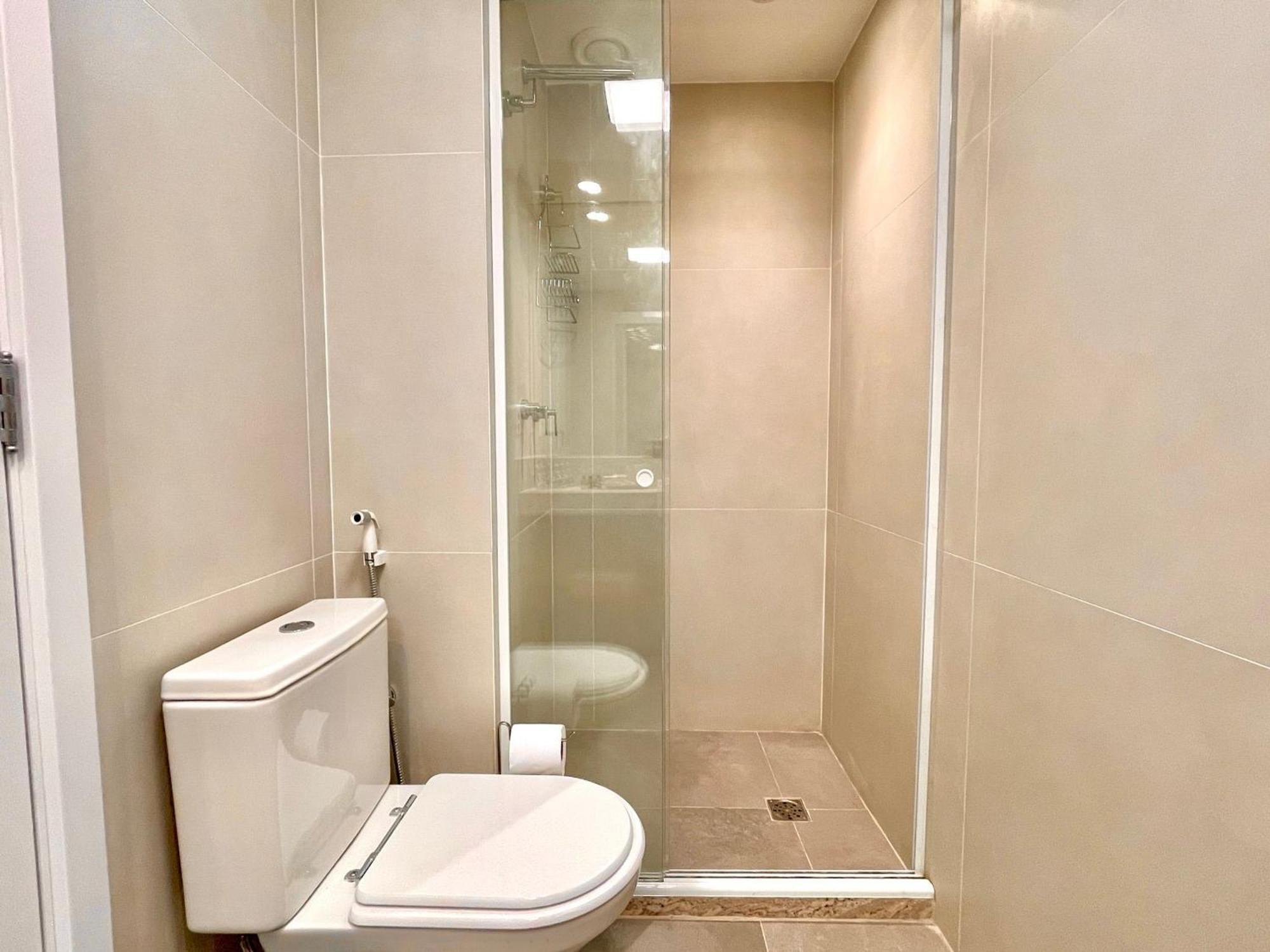 Apartamento Leblon - Moderno Com Piscina E Academia.