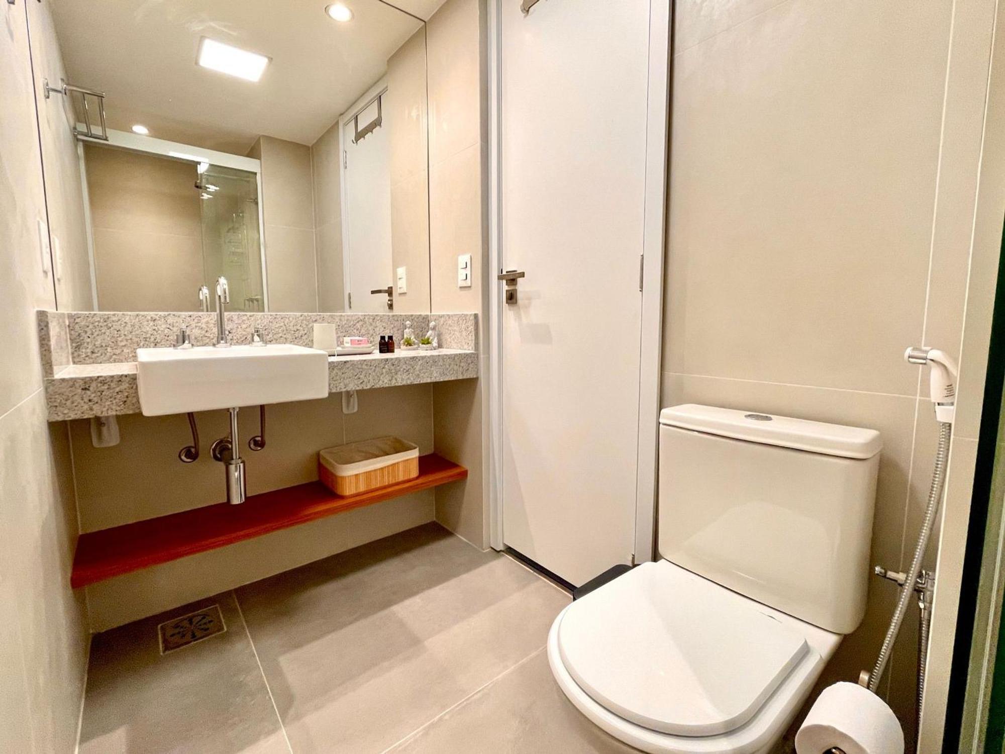 Leblon - Moderno Com Piscina E Academia. Apartamento Rio de Janeiro