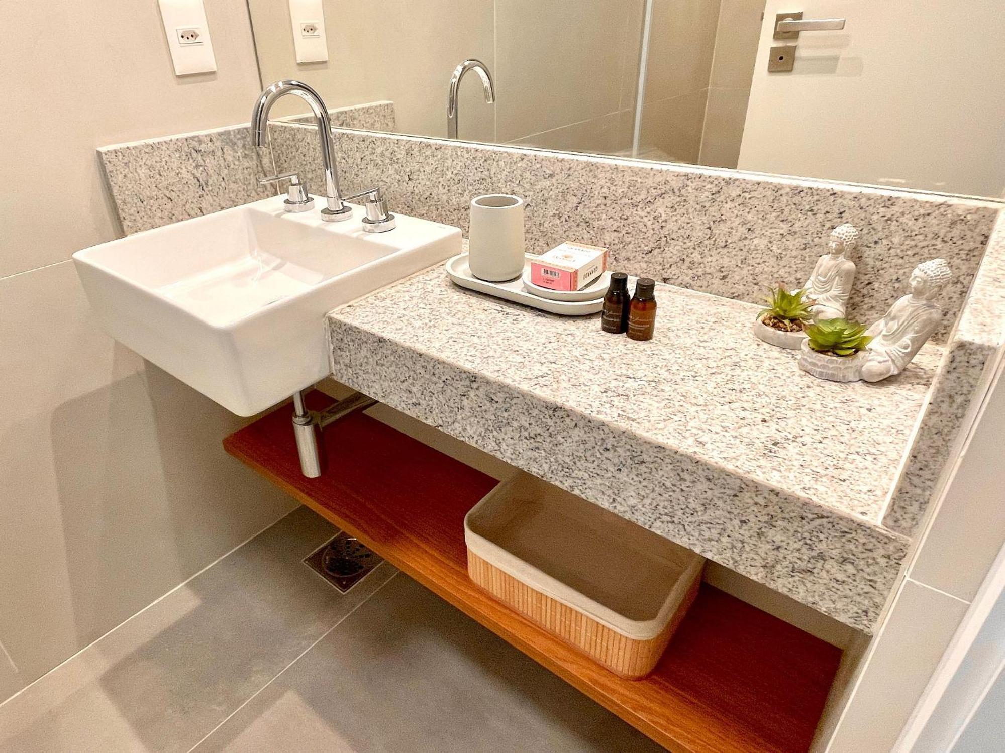 Leblon - Moderno Com Piscina E Academia. *