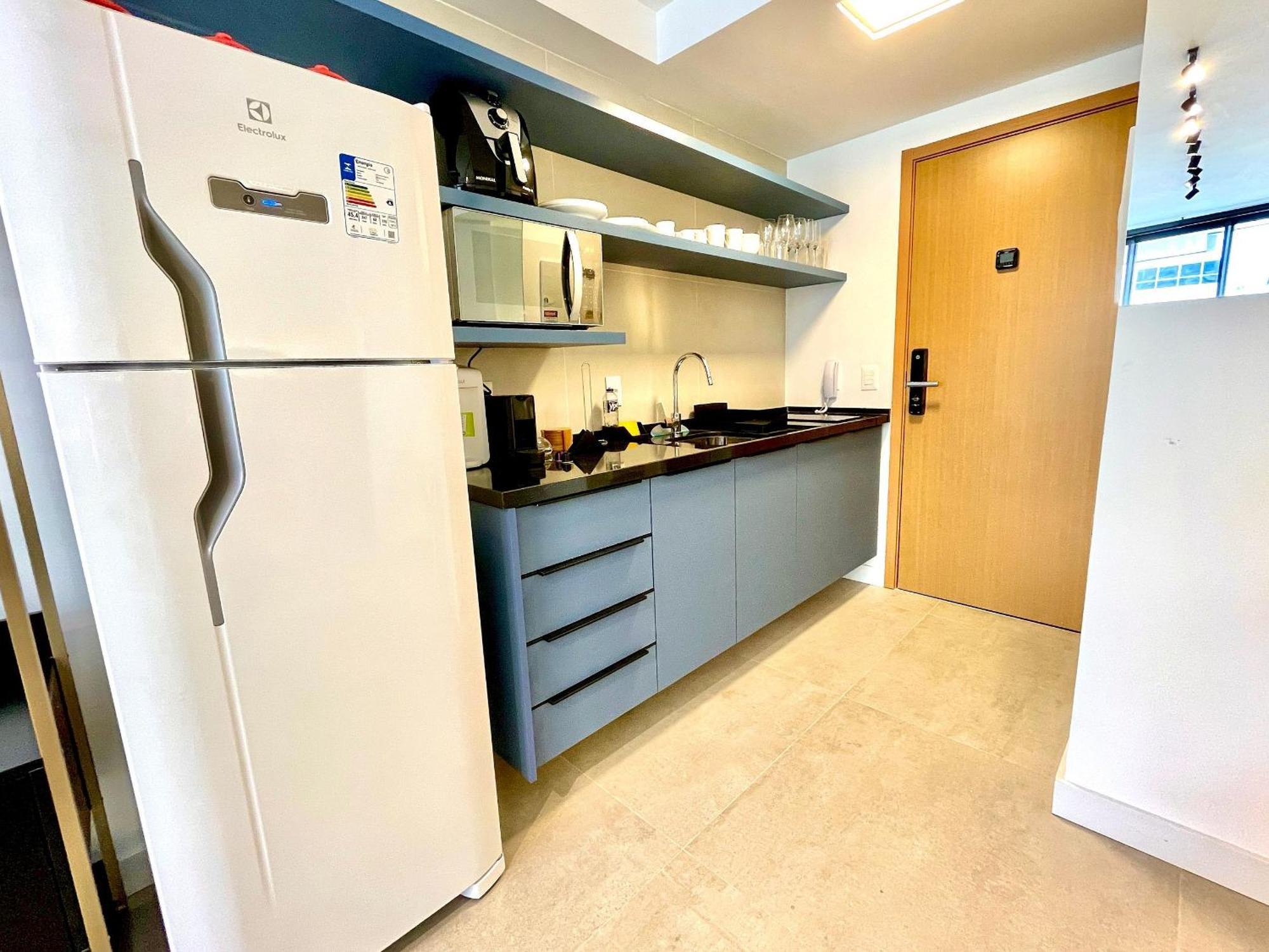 Apartamento Leblon - Moderno Com Piscina E Academia.