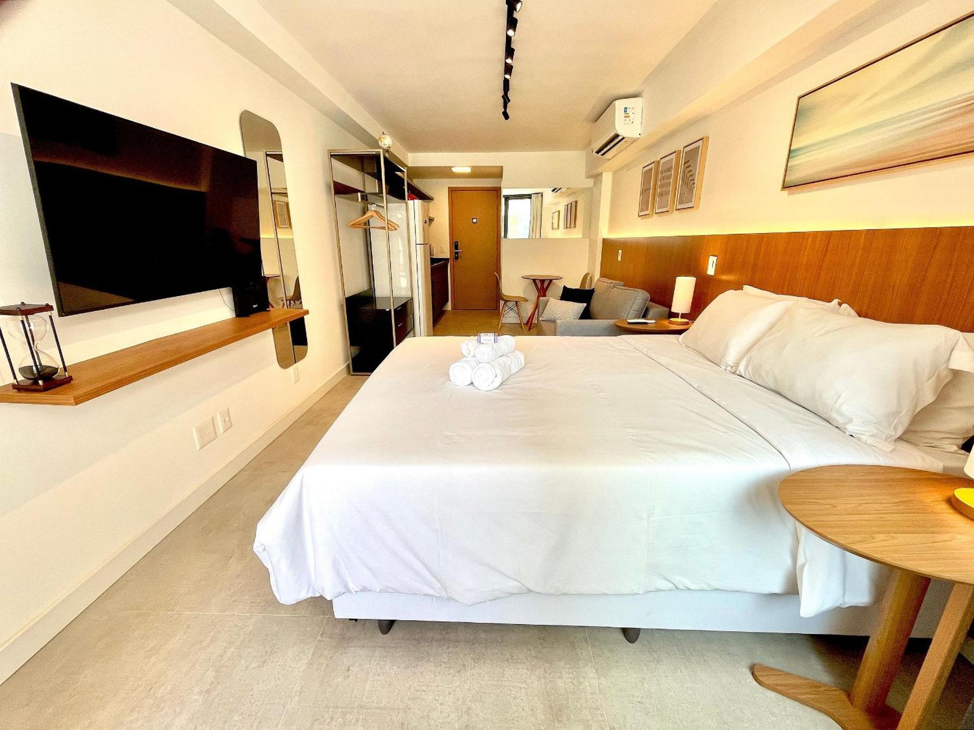 Apartamento Leblon - Moderno Com Piscina E Academia. Rio de Janeiro