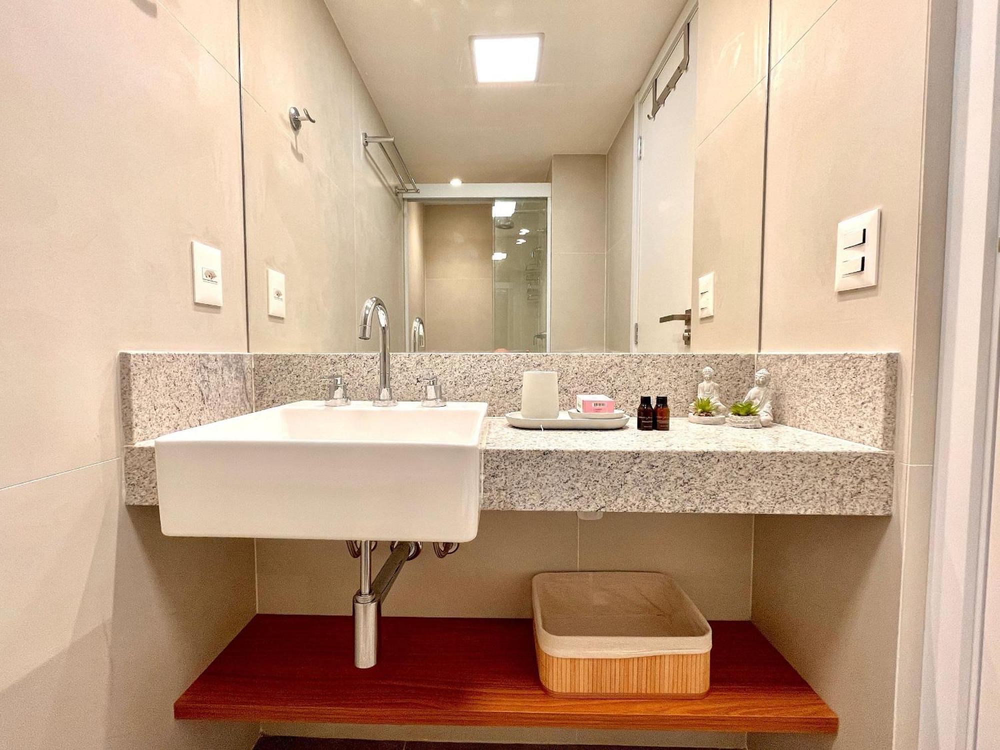 Leblon - Moderno Com Piscina E Academia. Apartamento