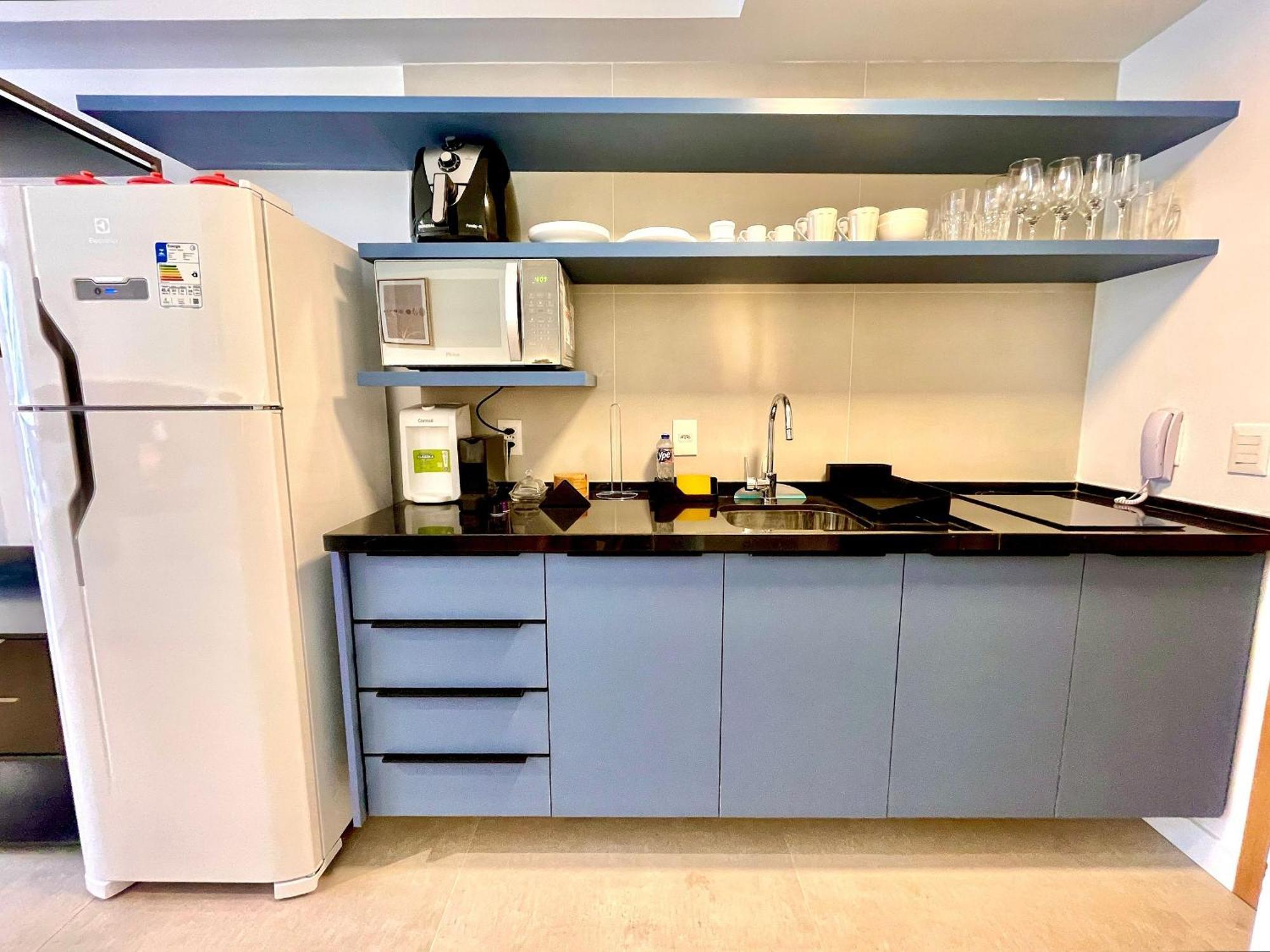 Apartamento Leblon - Moderno Com Piscina E Academia.
